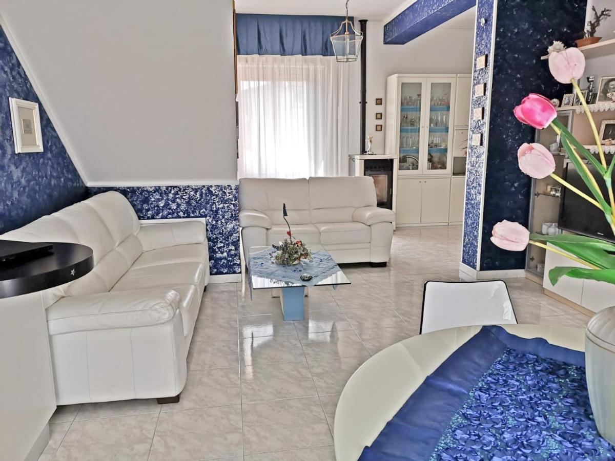 Capitan Shonny Apartment Portoscuso Exterior photo